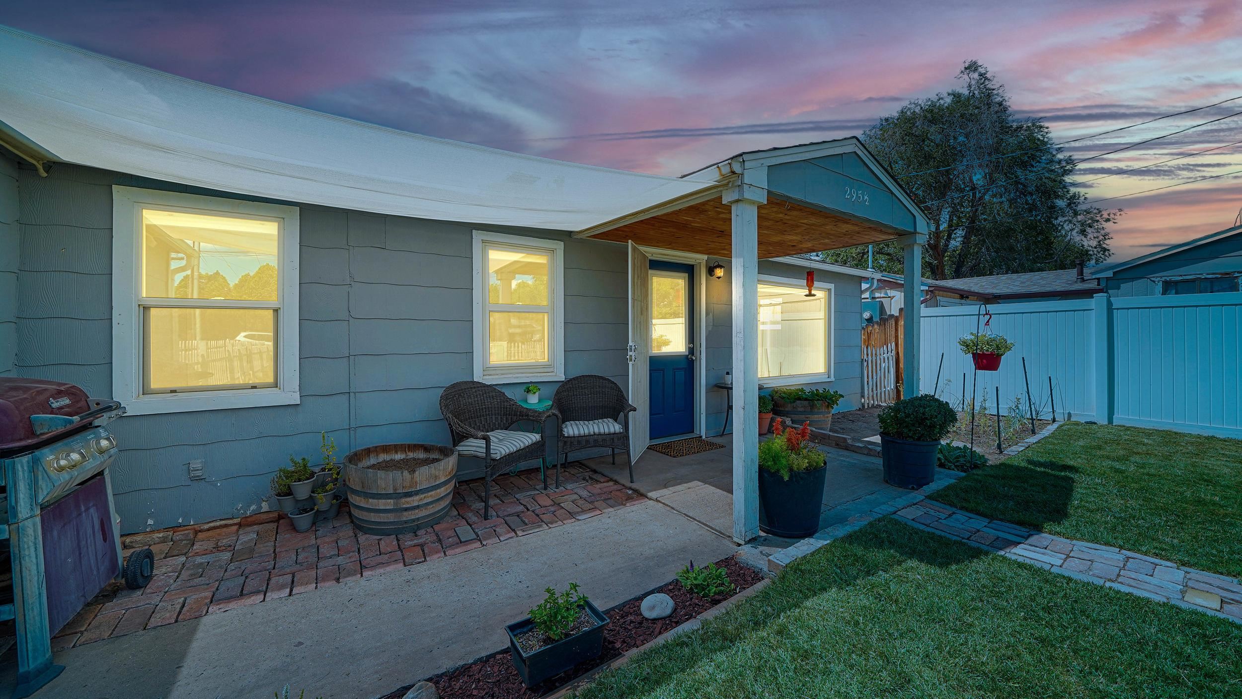 295 1/2 Mountain View Street