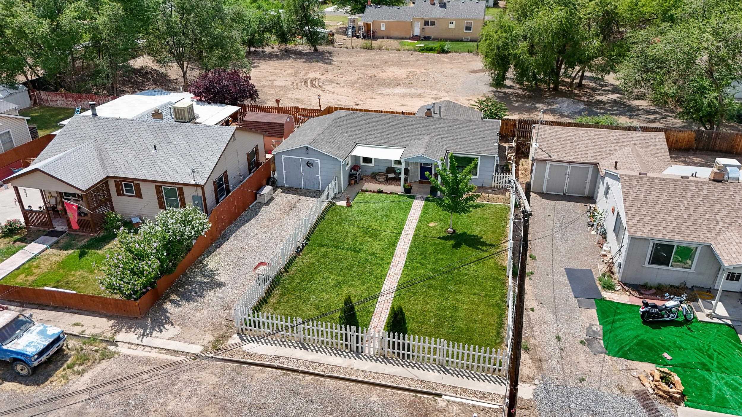 295 1/2 Mountain View Street