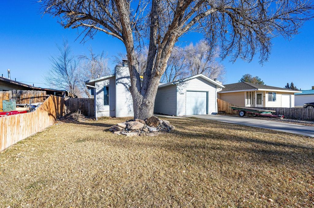 1027 E Harrison Avenue