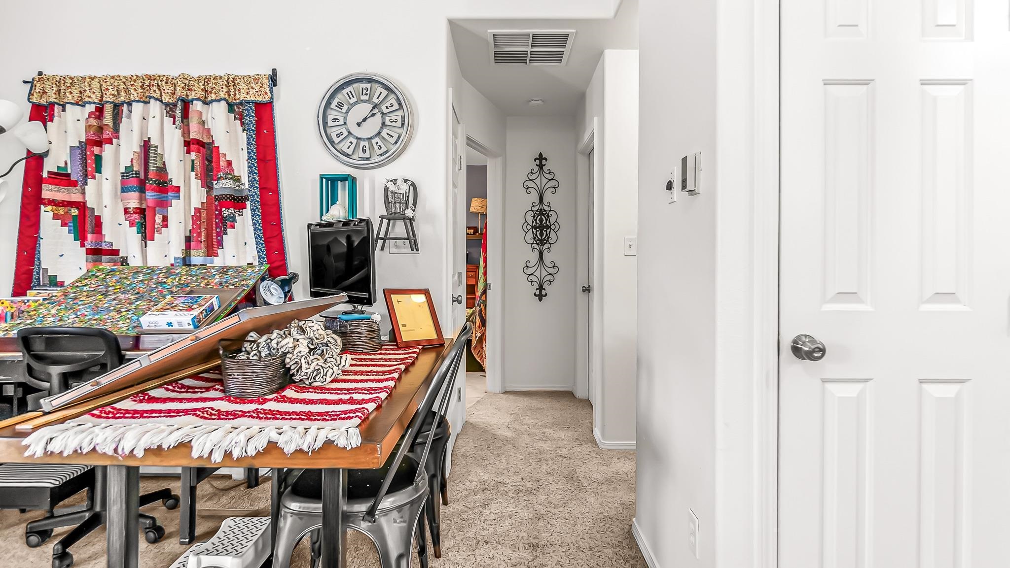 572 W Greenfield Circle