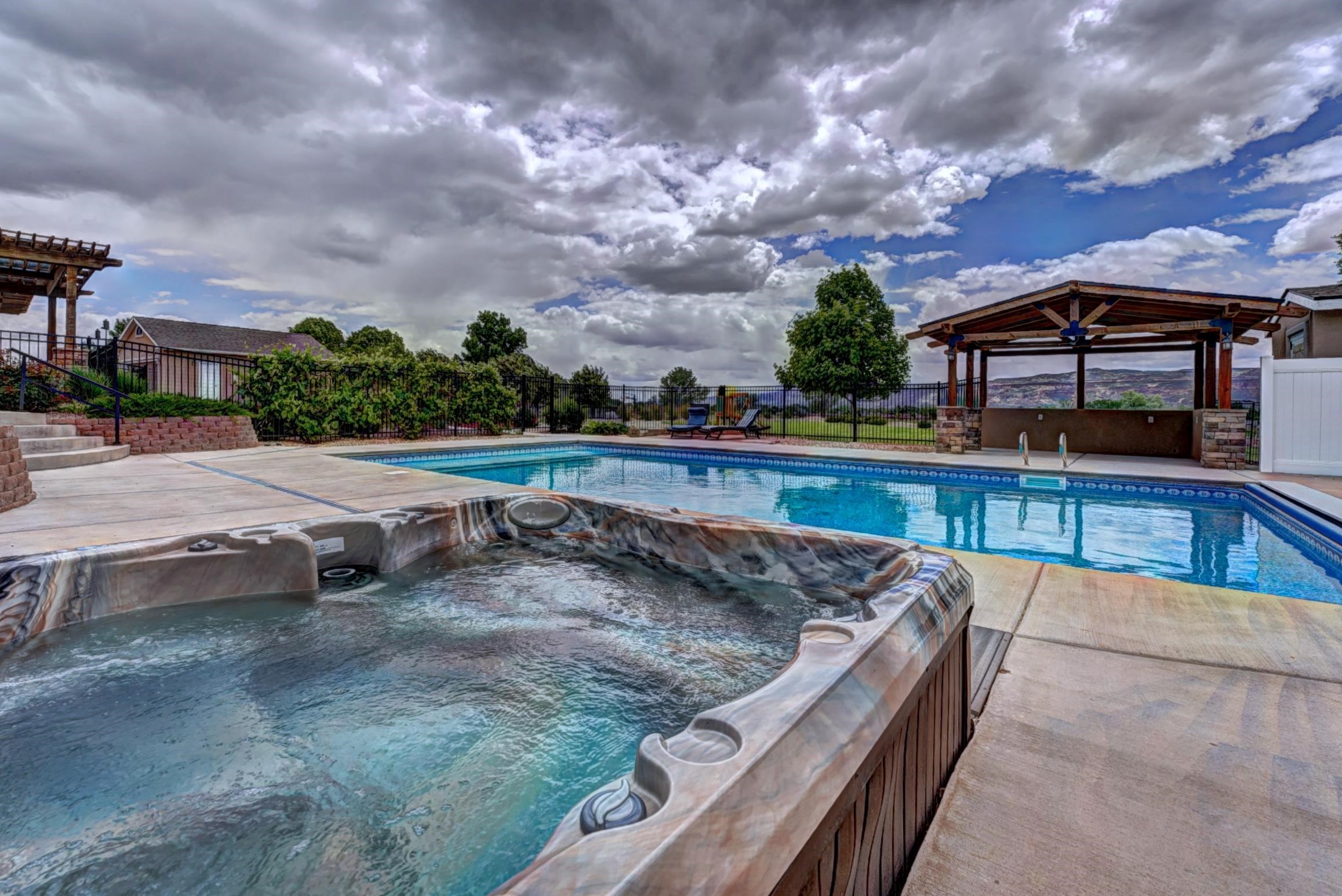 1215 Aqua Court