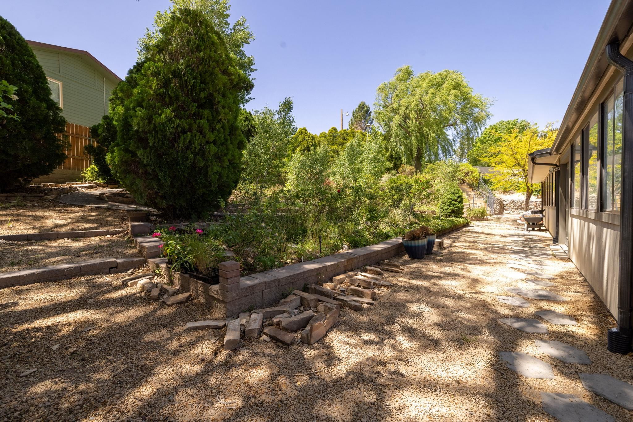 2893 Sunridge Road
