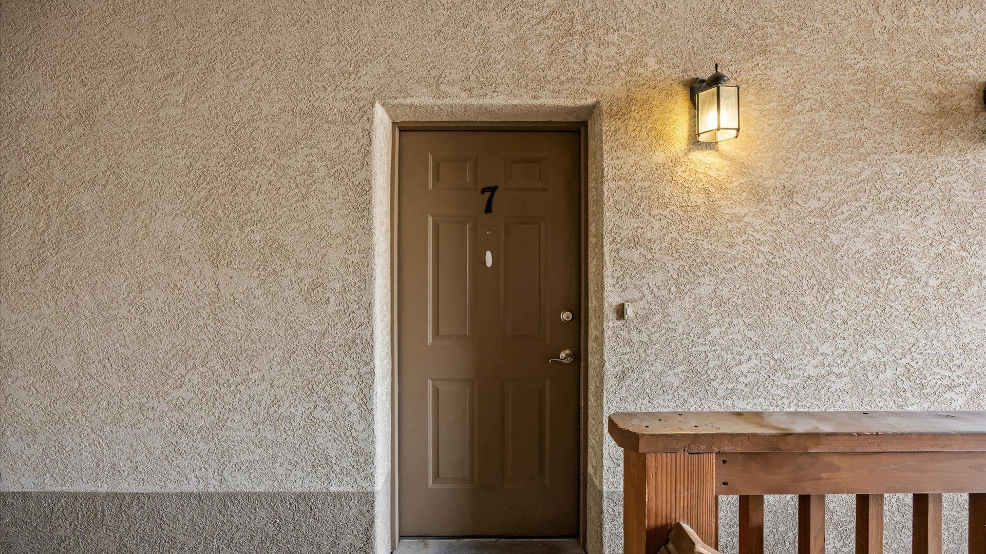 1212 Walnut Avenue Unit: 38 / Door 7