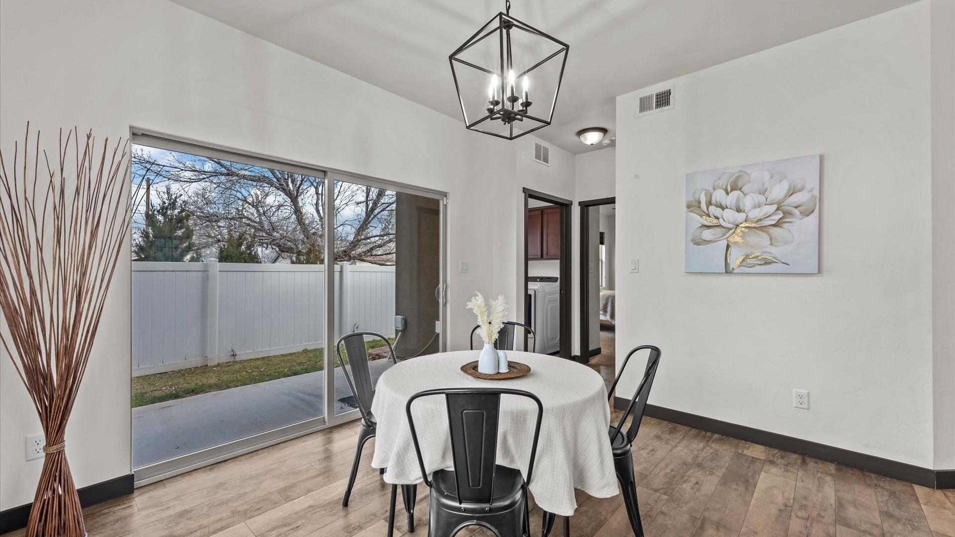 298 W Parkview Drive Unit: C