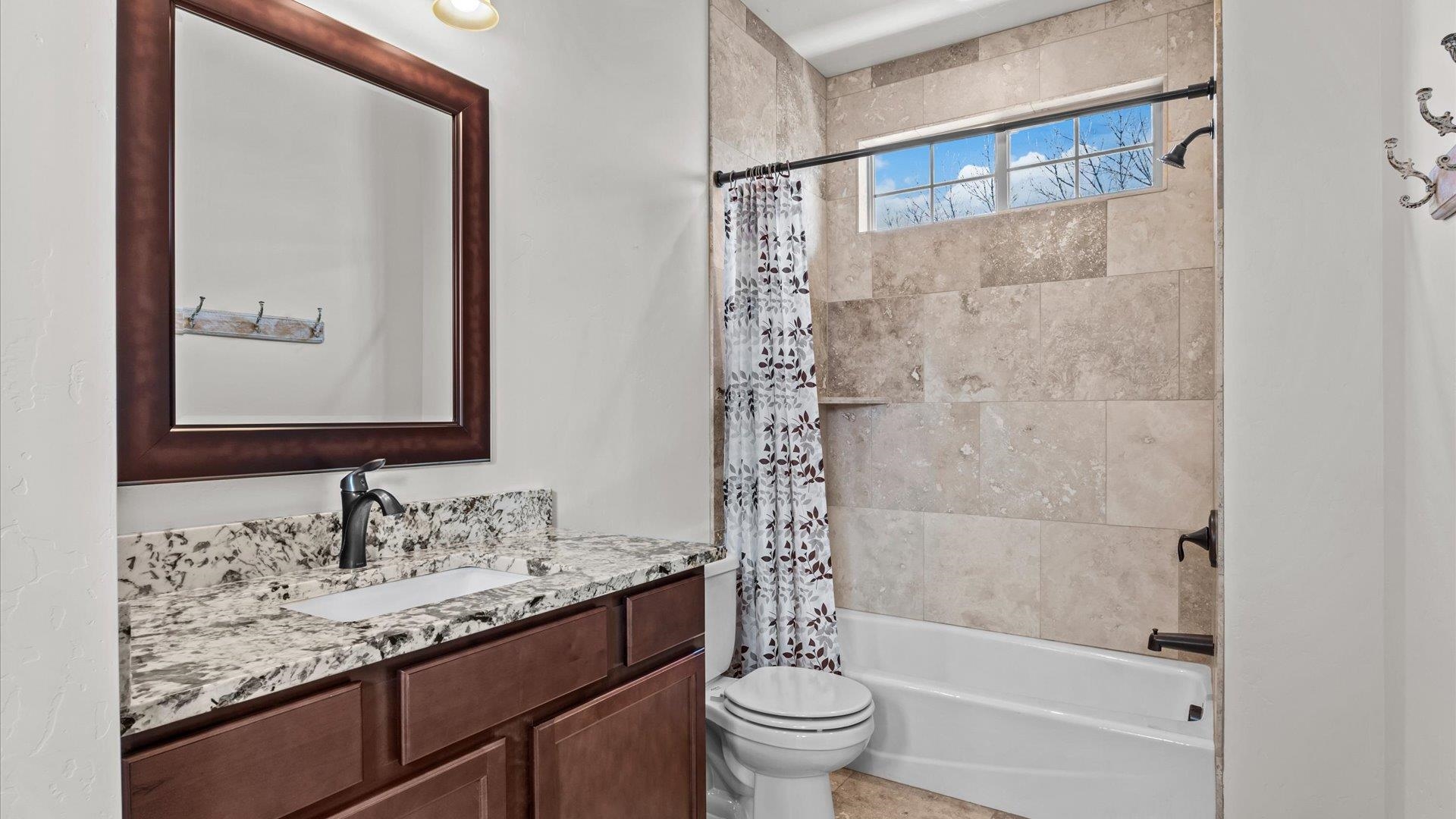 298 W Parkview Drive Unit: C