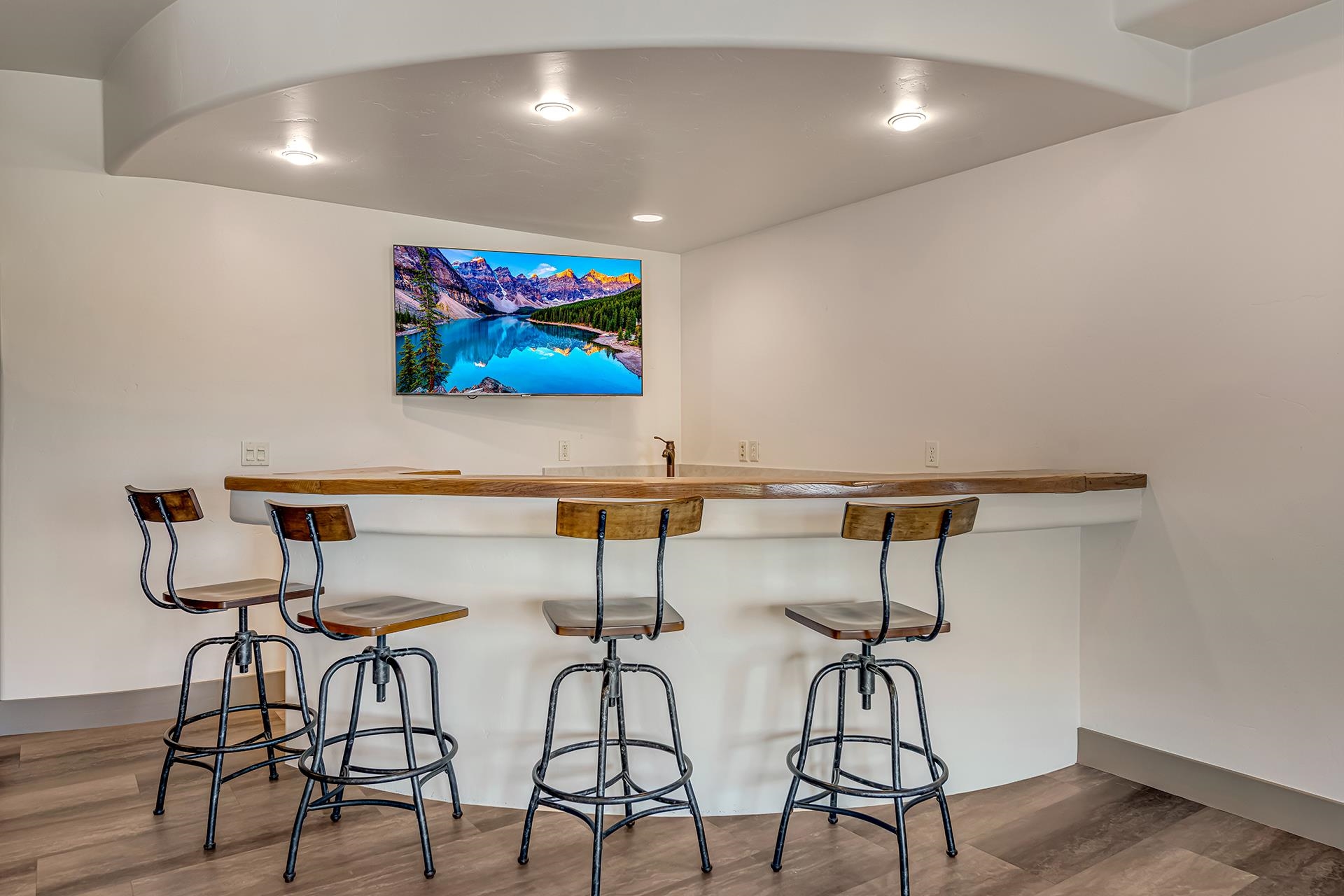 2077 Raindance Court