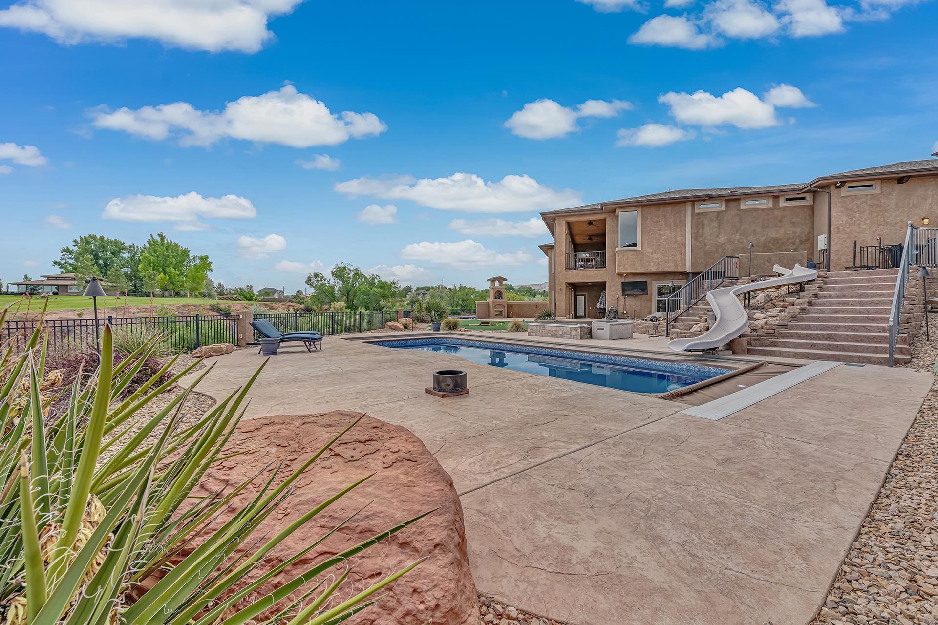 2077 Raindance Court