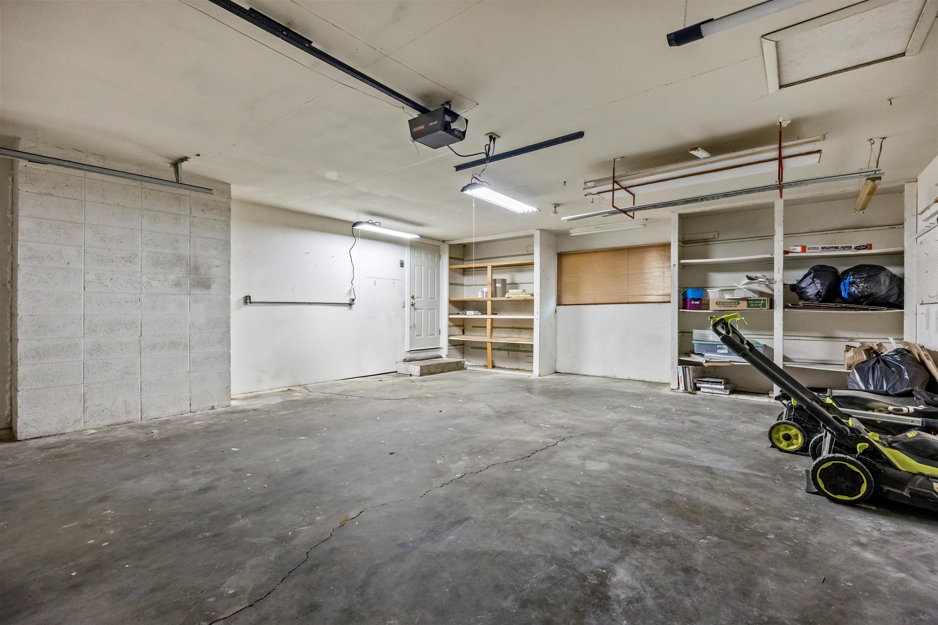 2652 Paradise Way