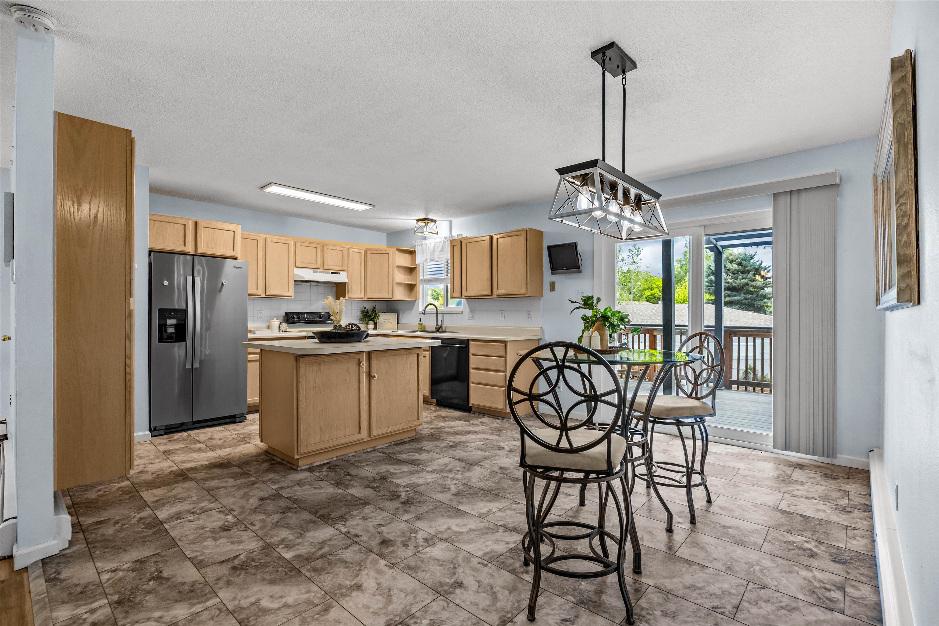 2652 Paradise Way