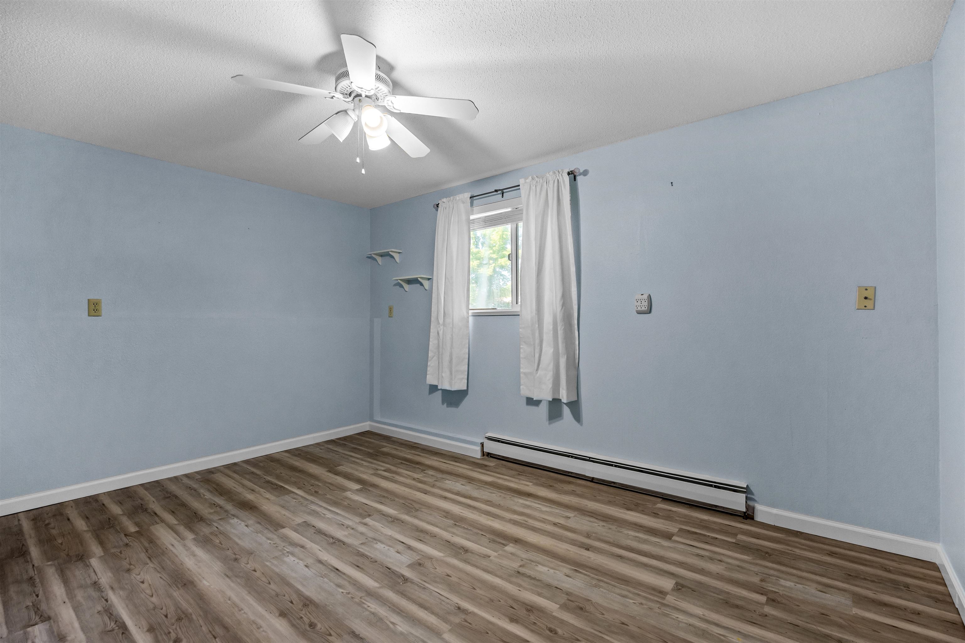 2652 Paradise Way