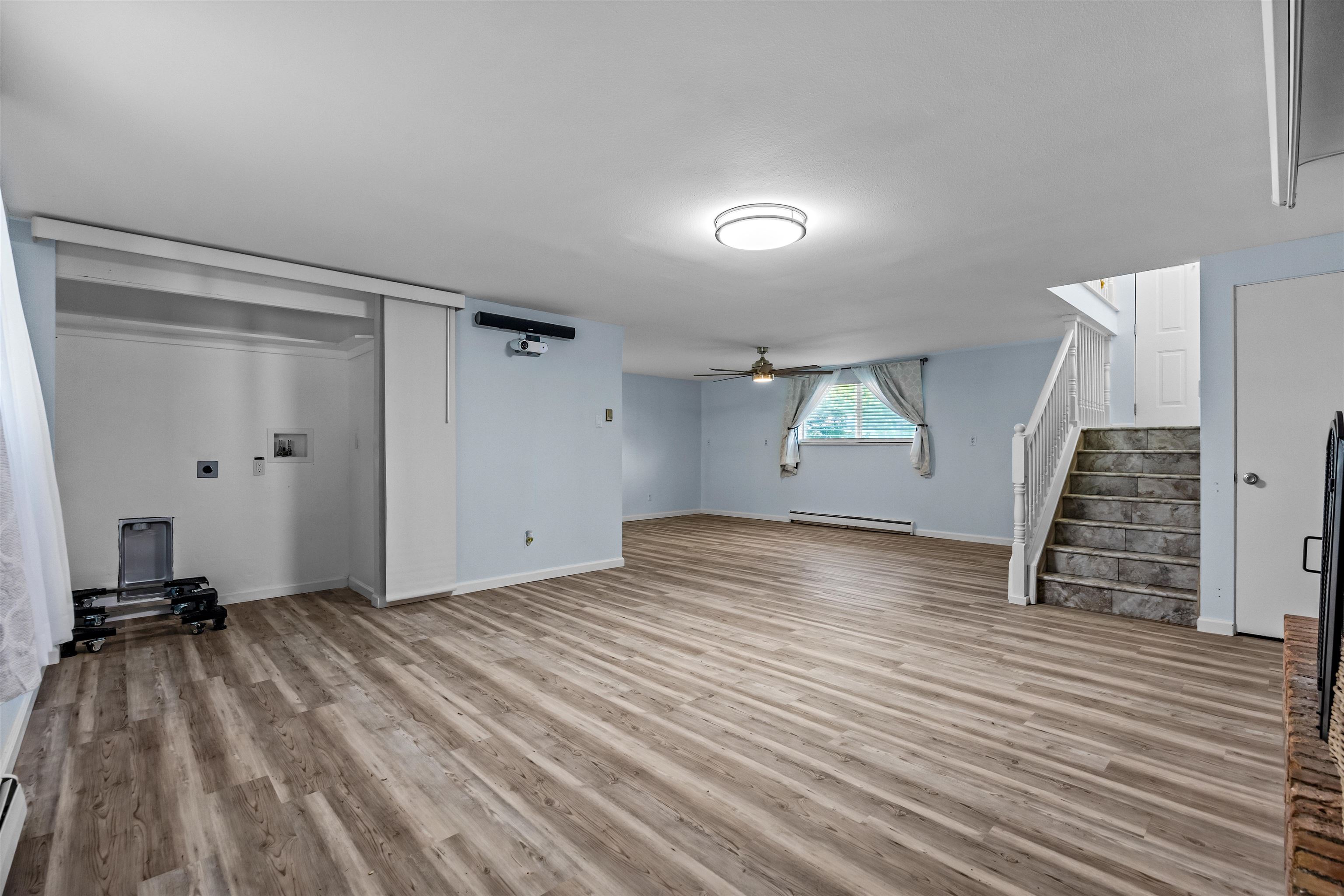 2652 Paradise Way