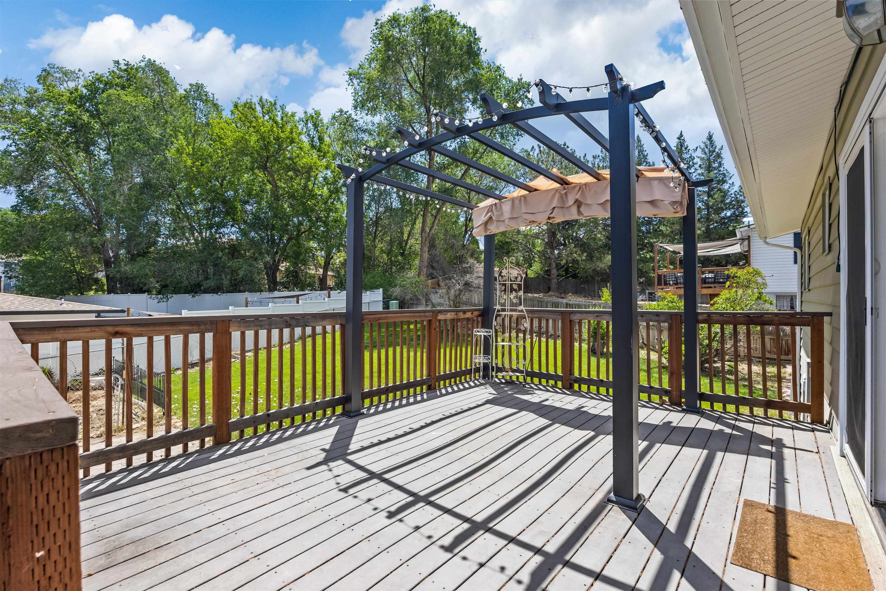 2652 Paradise Way