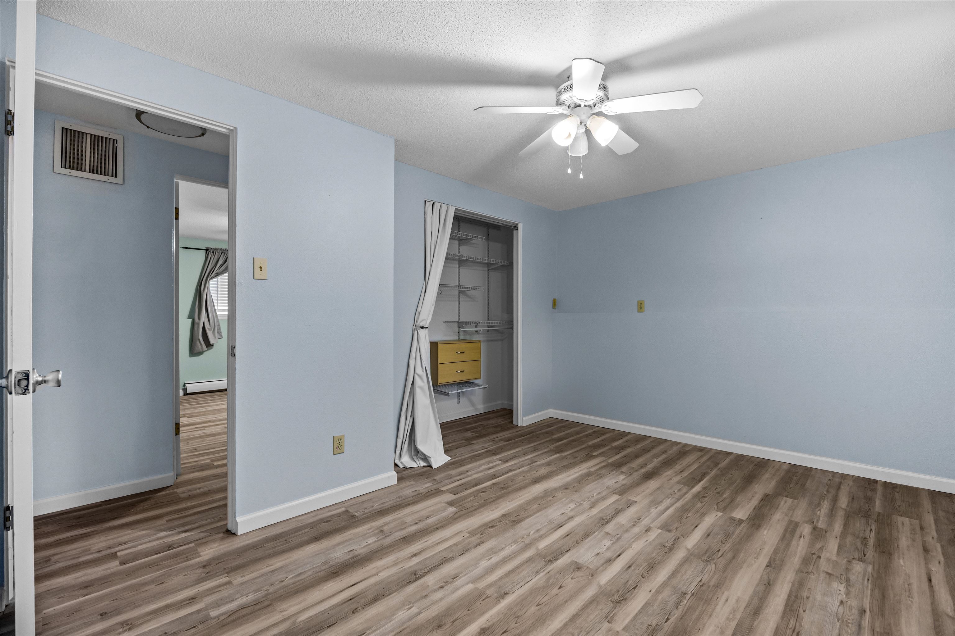 2652 Paradise Way