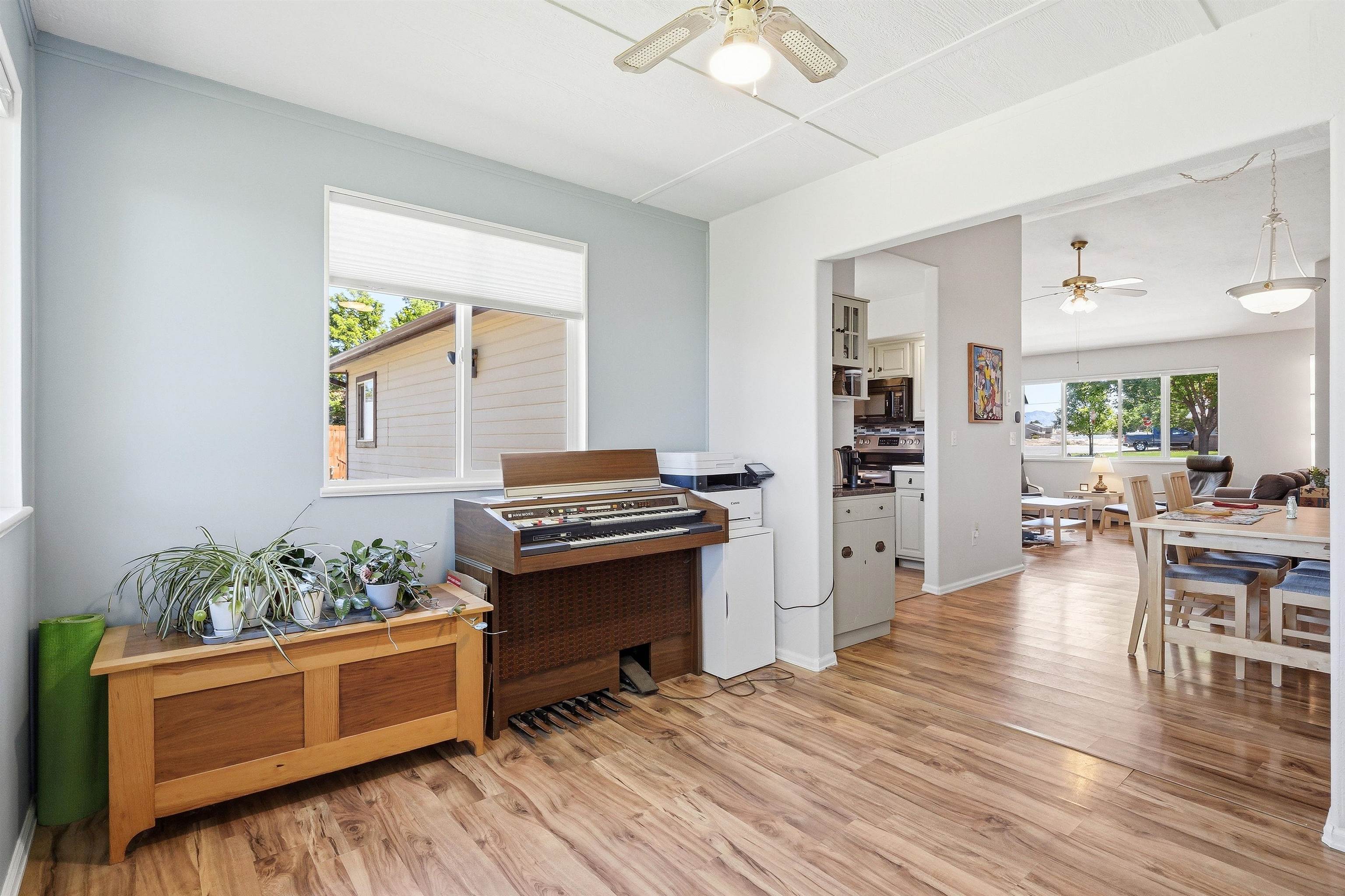 697 Pinyon Drive