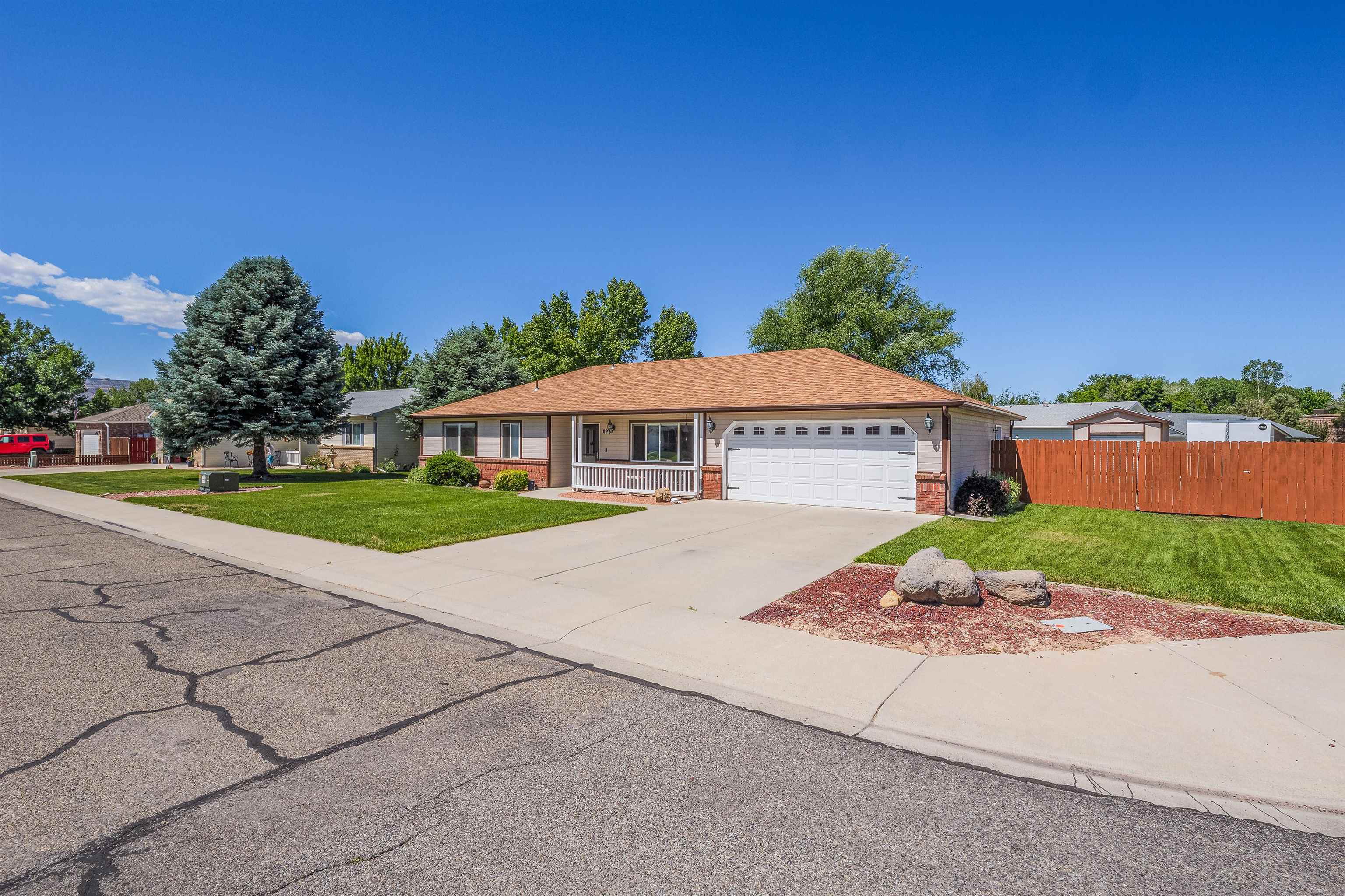 697 Pinyon Drive