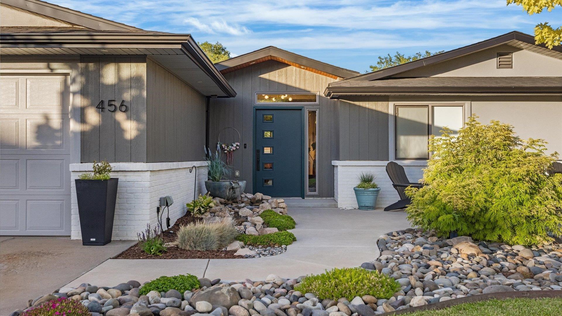 456 Meadows Way