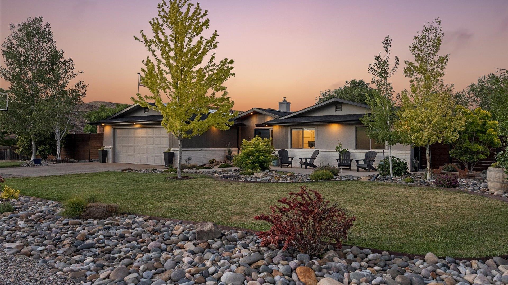 456 Meadows Way