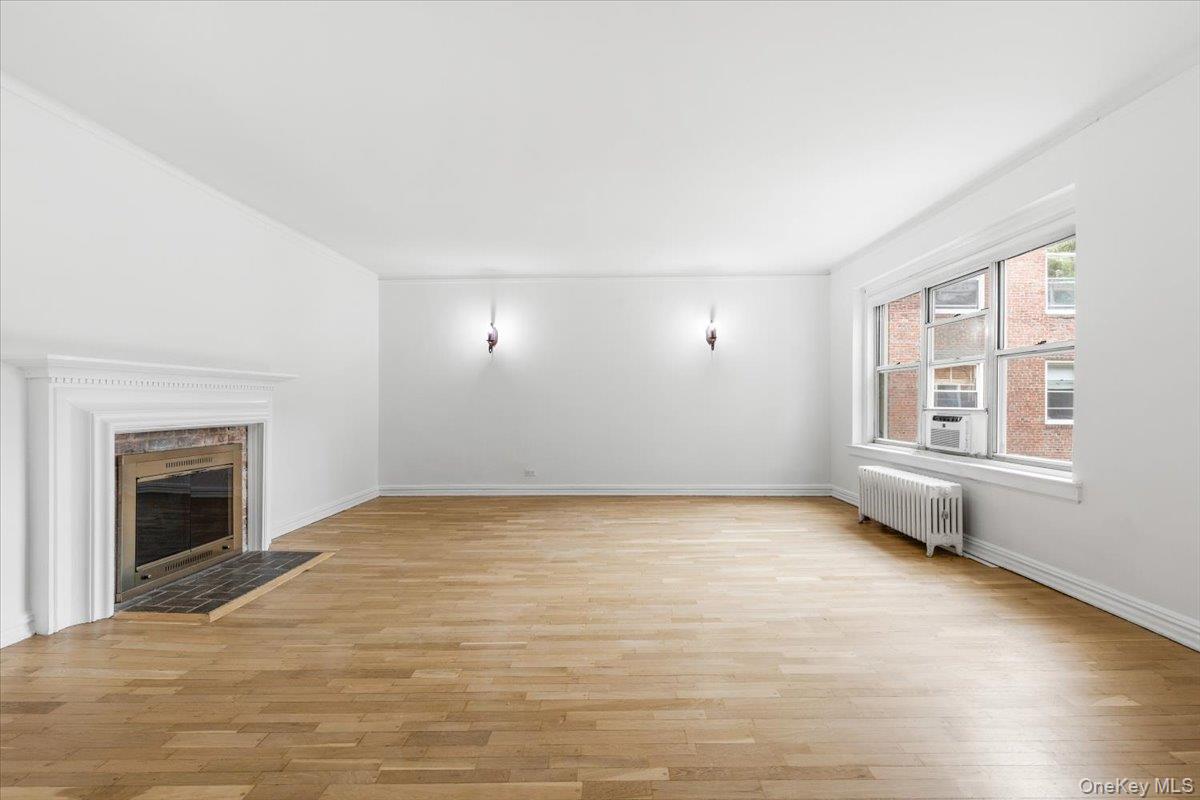 250 Bronxville Road Unit: 4H