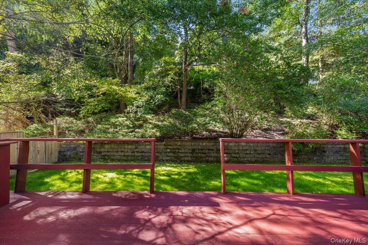 2 Deer Ridge Road
