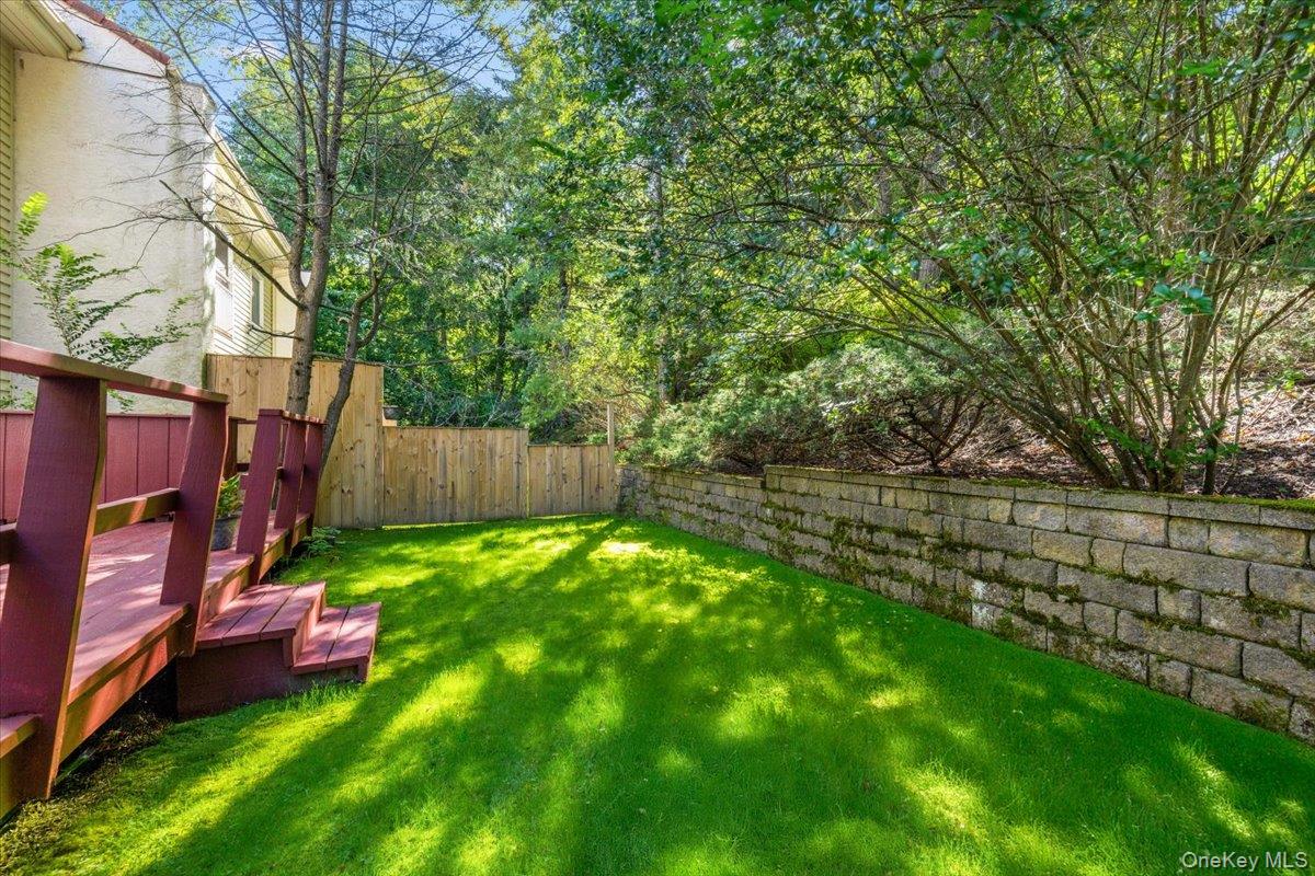 2 Deer Ridge Road
