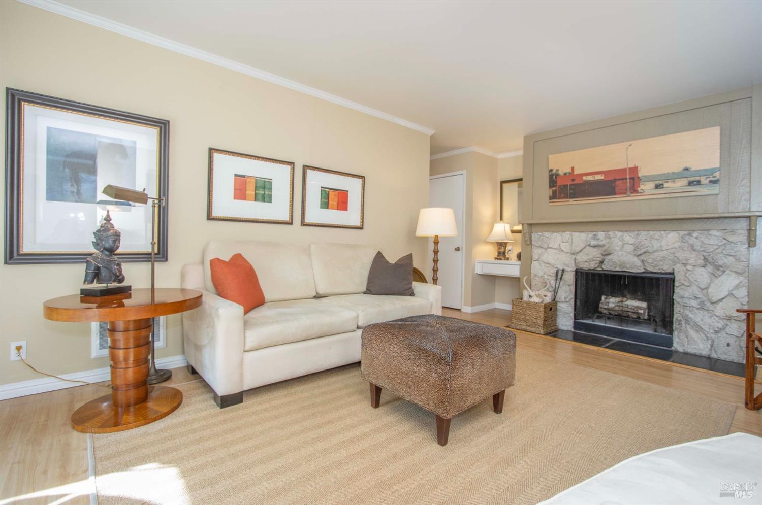 1579 Lincoln Avenue Unit: #101