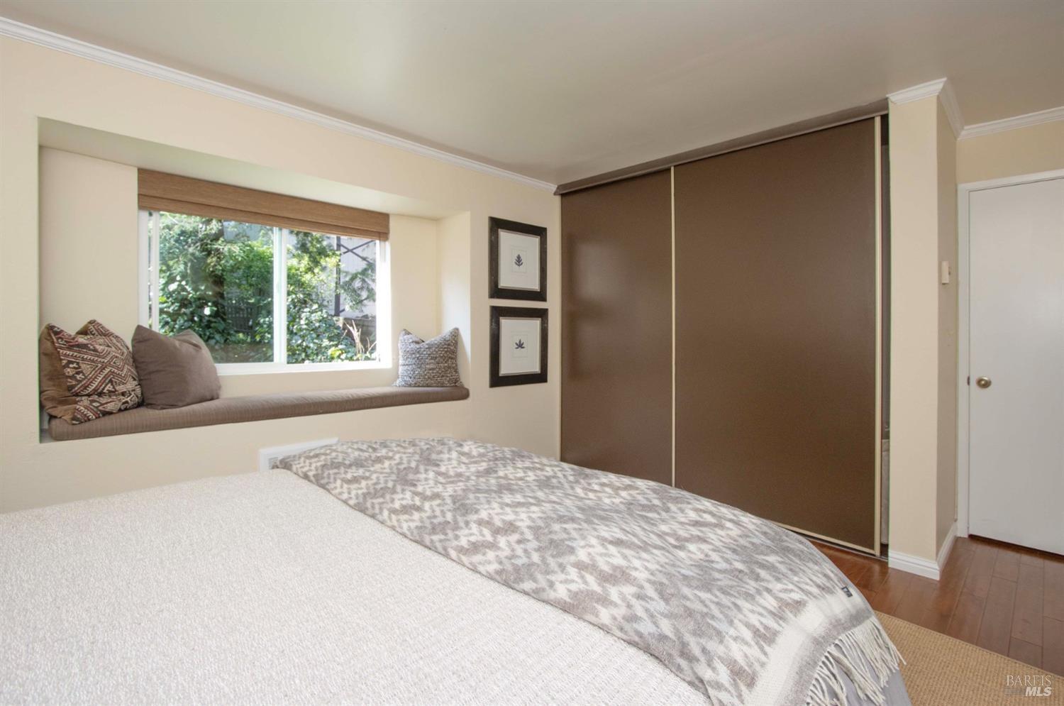 1579 Lincoln Avenue Unit: #101