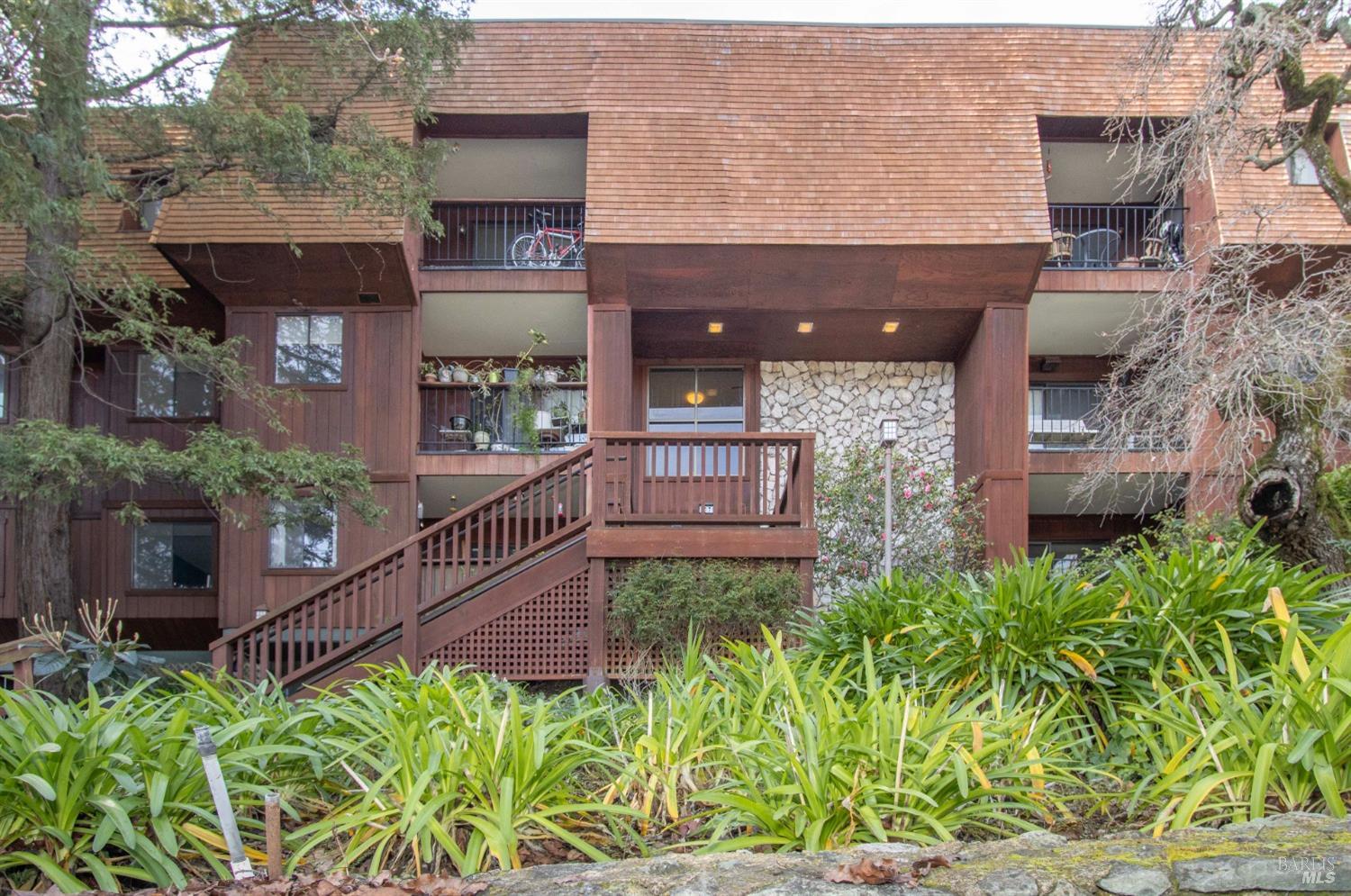 1579 Lincoln Avenue Unit: #101
