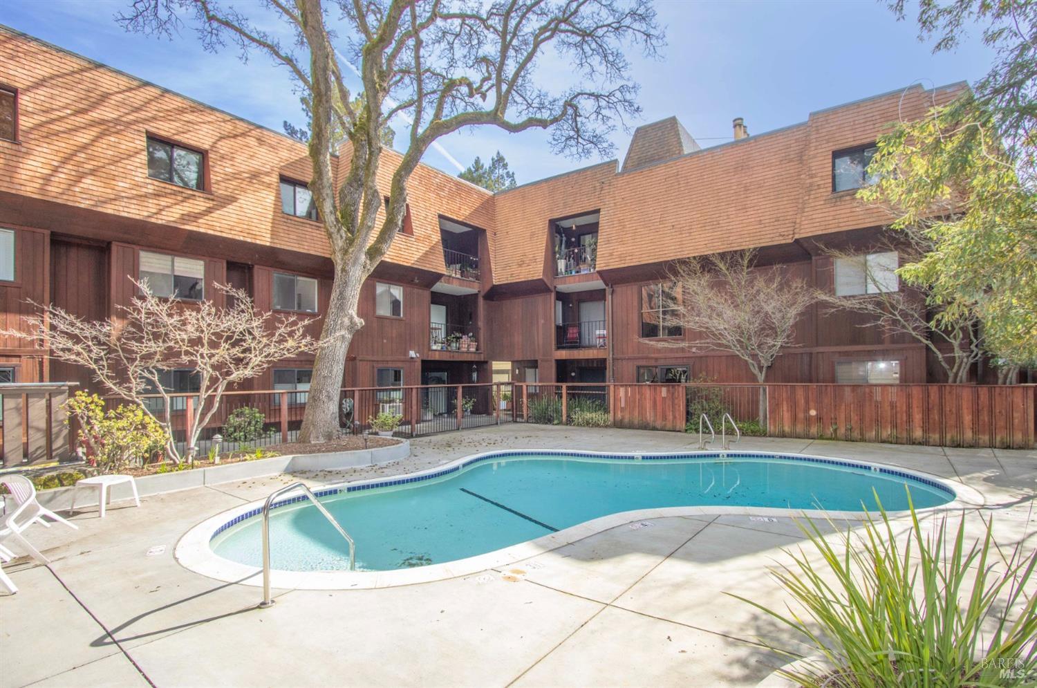1579 Lincoln Avenue Unit: #101
