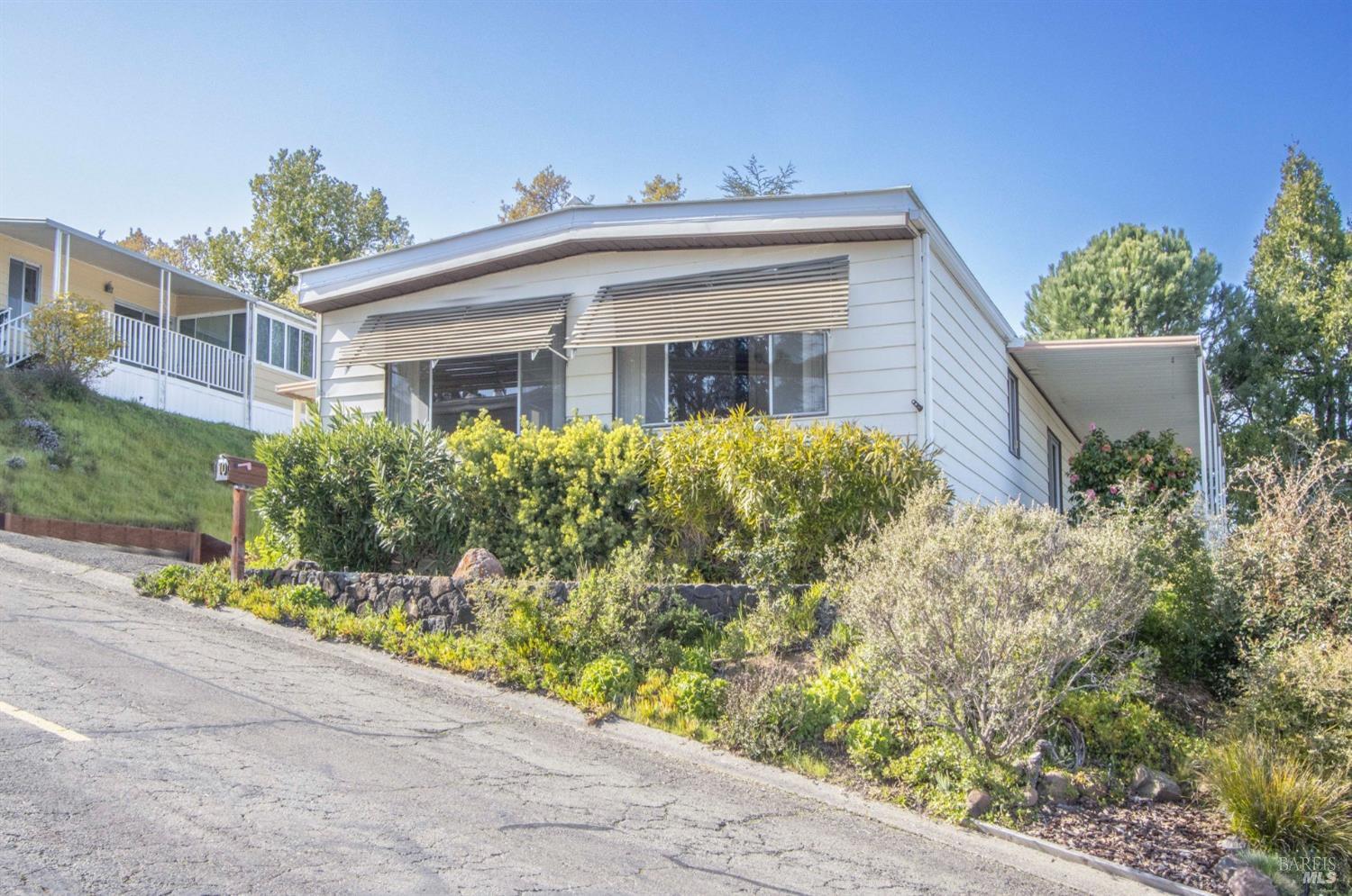 10 View Ridge Drive