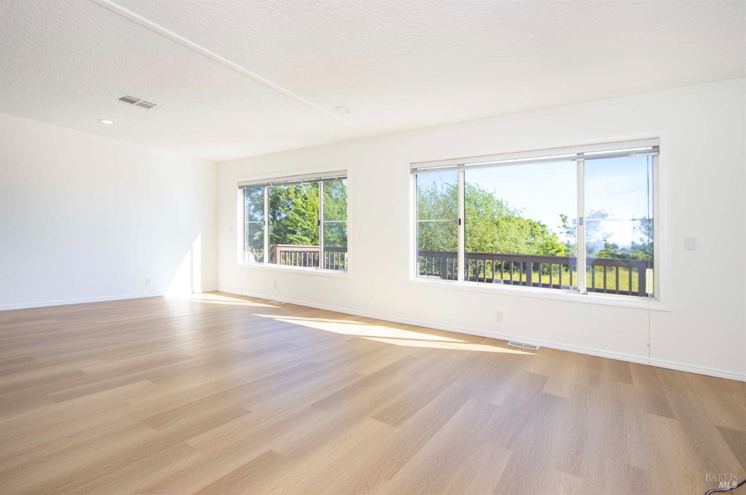 41 Club View Drive
