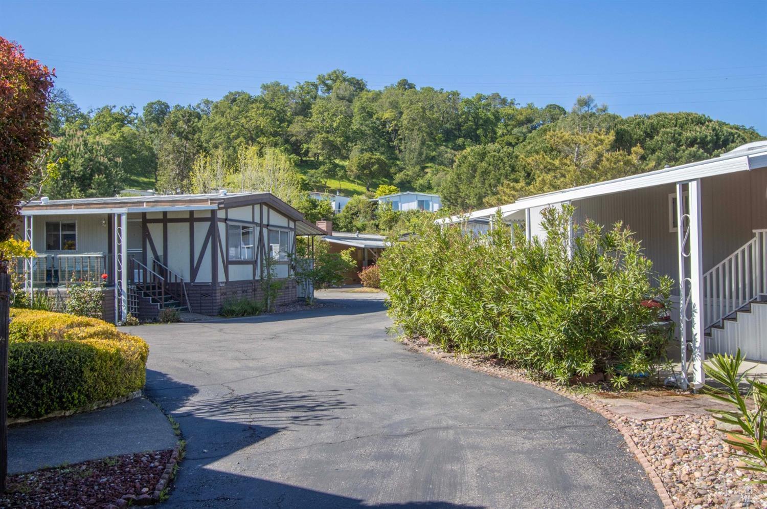 41 Club View Drive