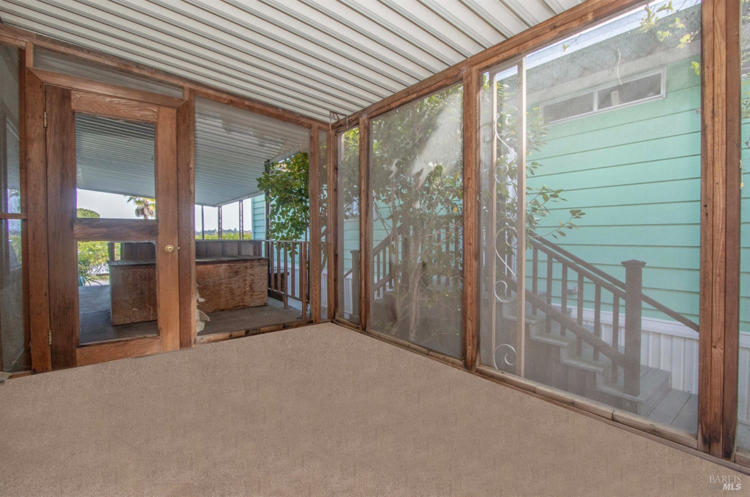 10 Fallen Leaf Drive