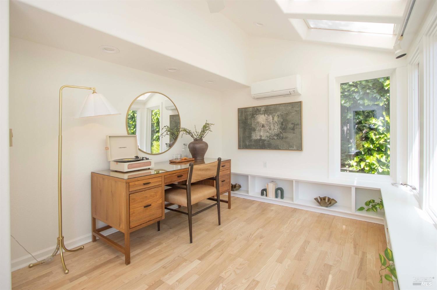 45 Laurel Grove Avenue