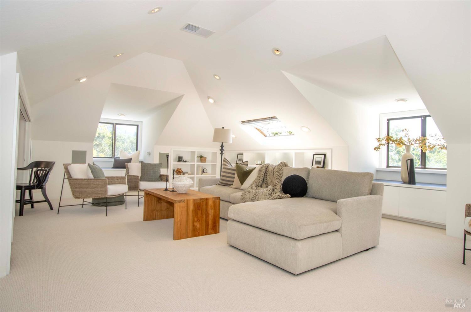 45 Laurel Grove Avenue