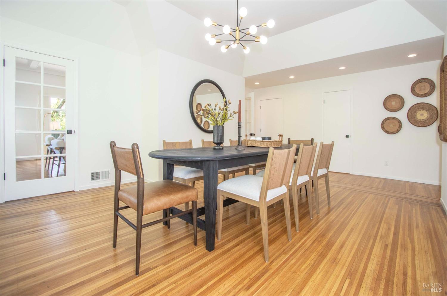 45 Laurel Grove Avenue