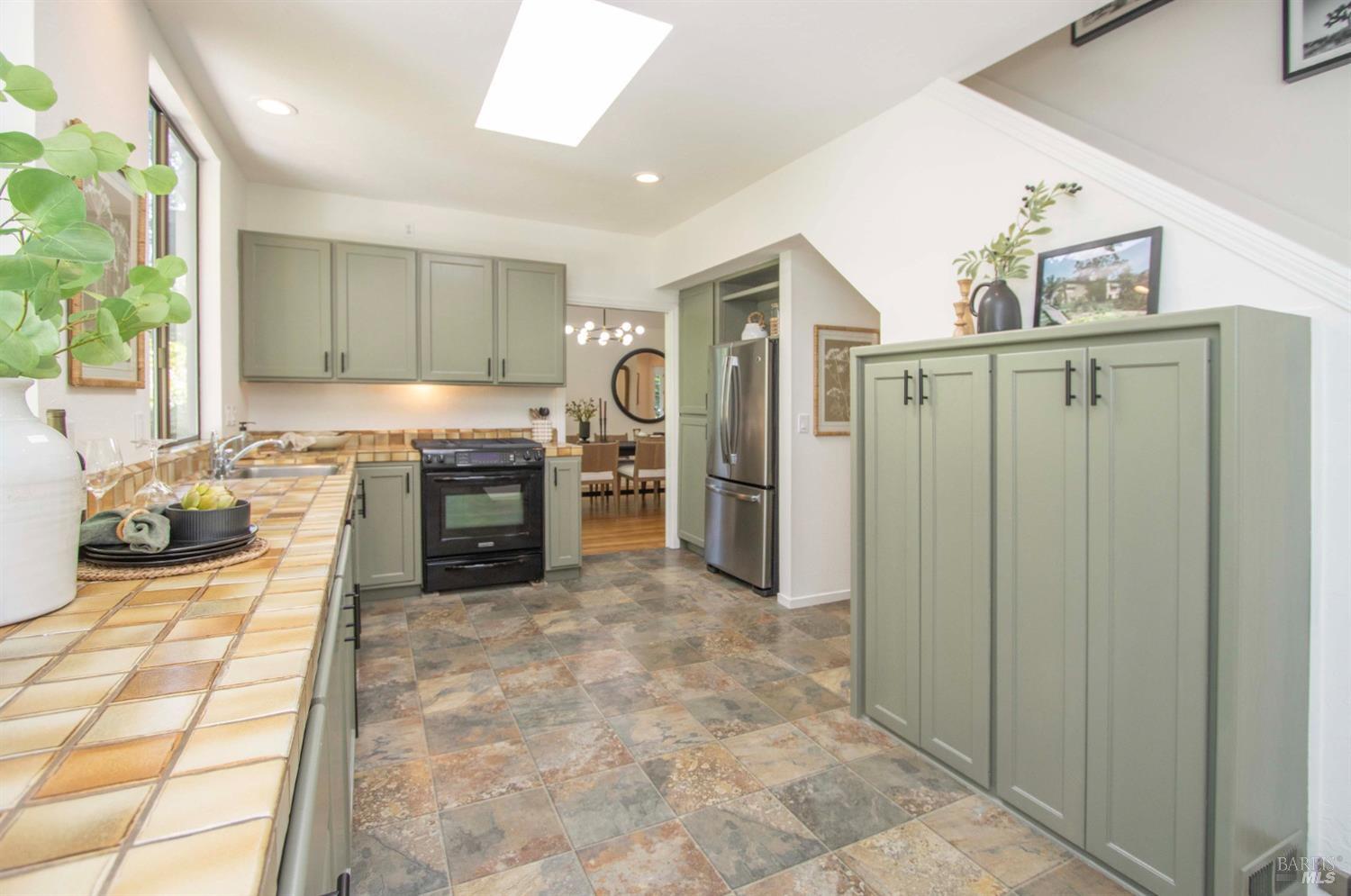 45 Laurel Grove Avenue