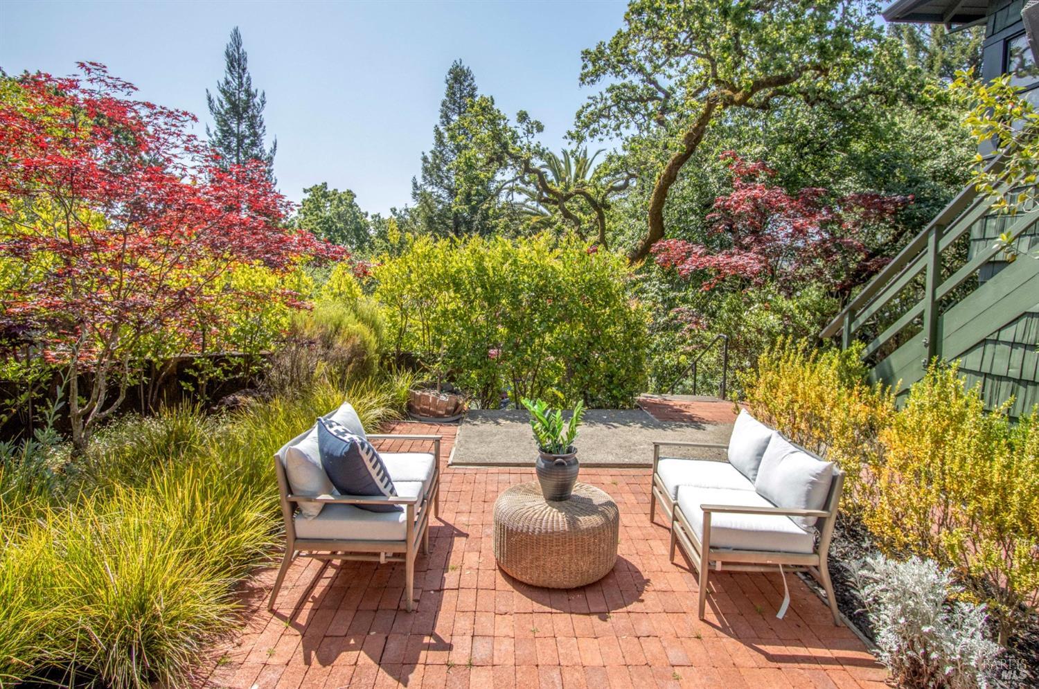 45 Laurel Grove Avenue