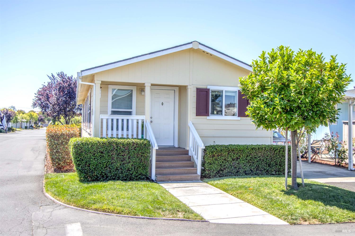 63 Oakwood Drive
