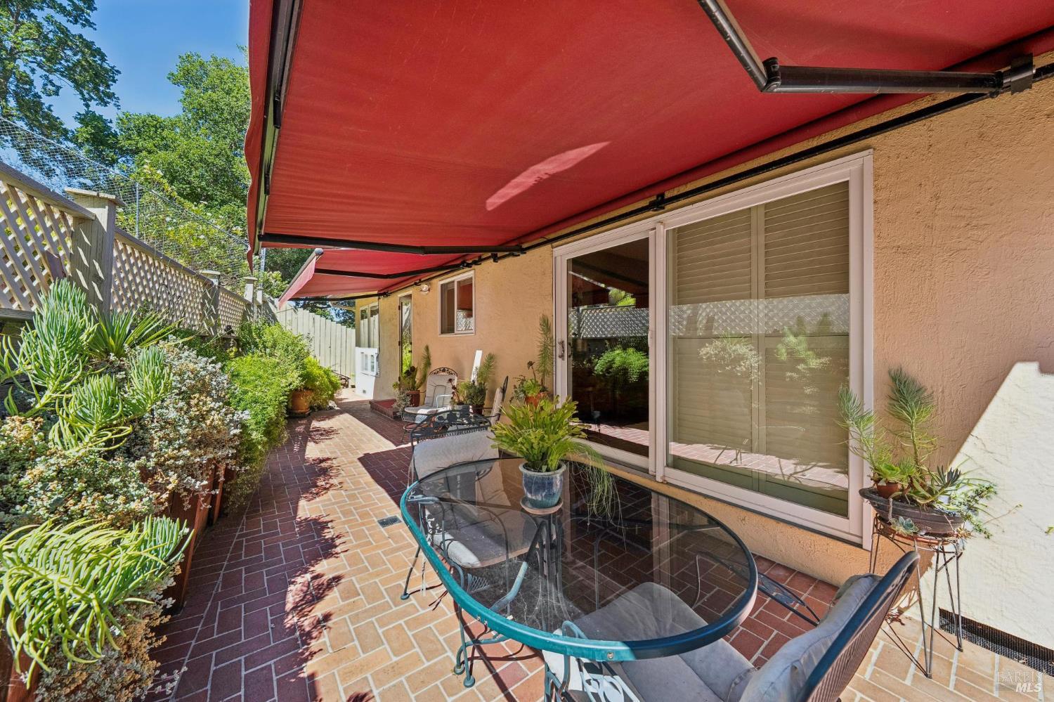 87 Butterfield Road