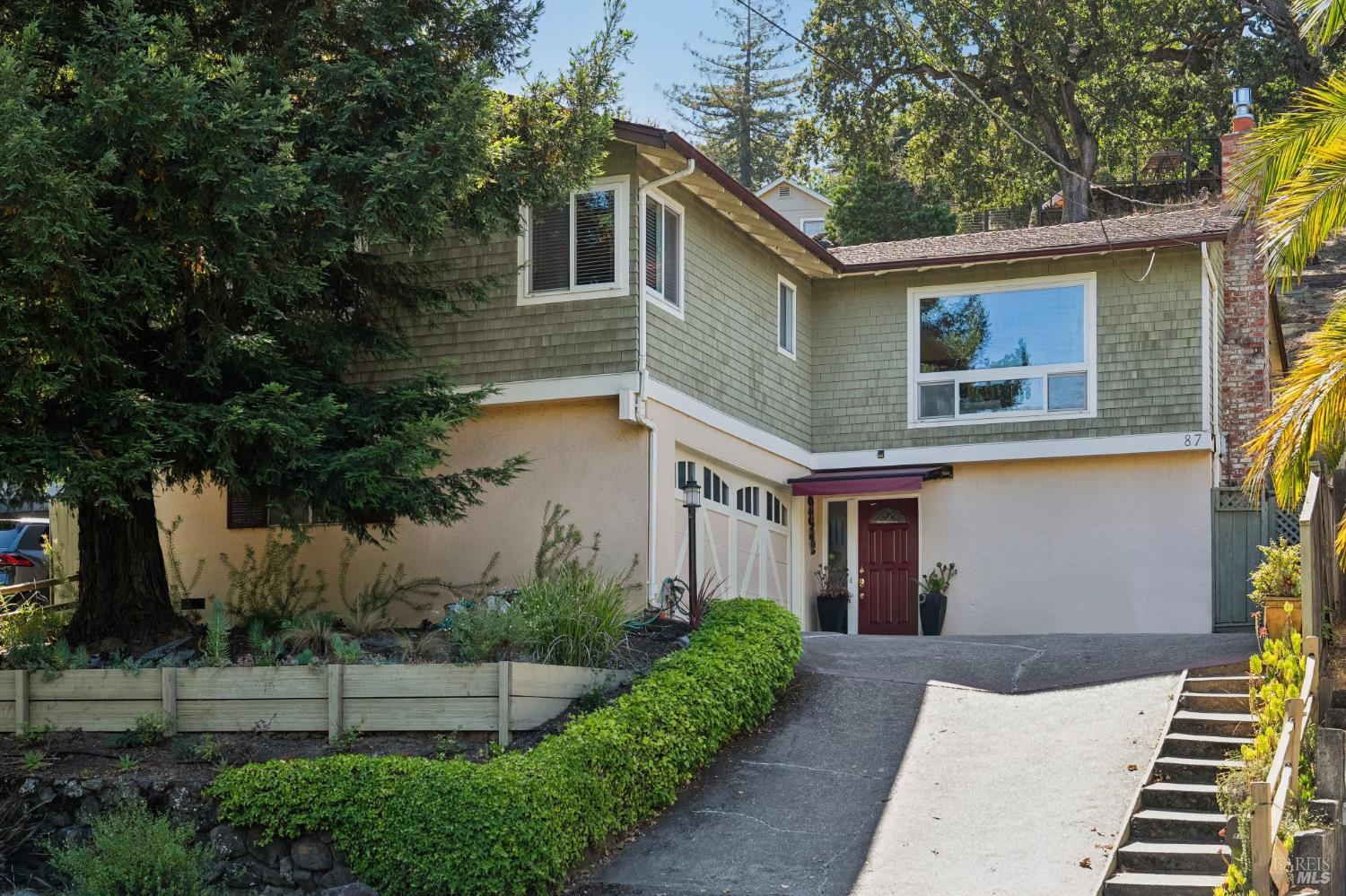 87 Butterfield Road