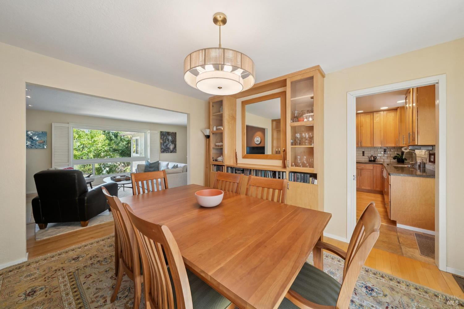 87 Butterfield Road