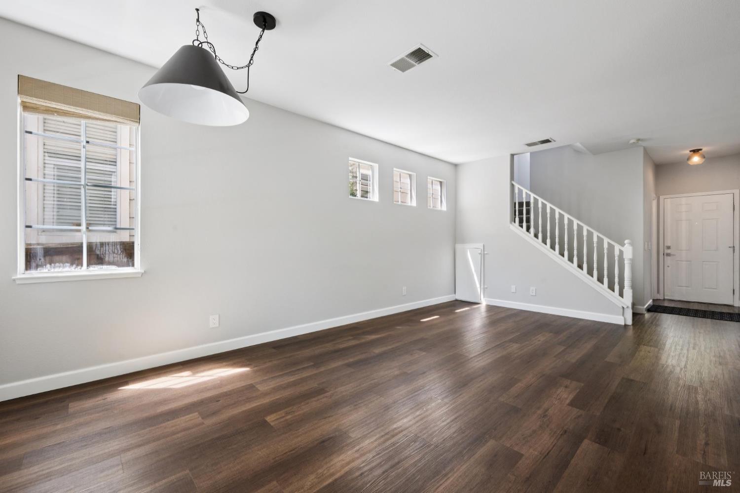 2032 Easton Drive