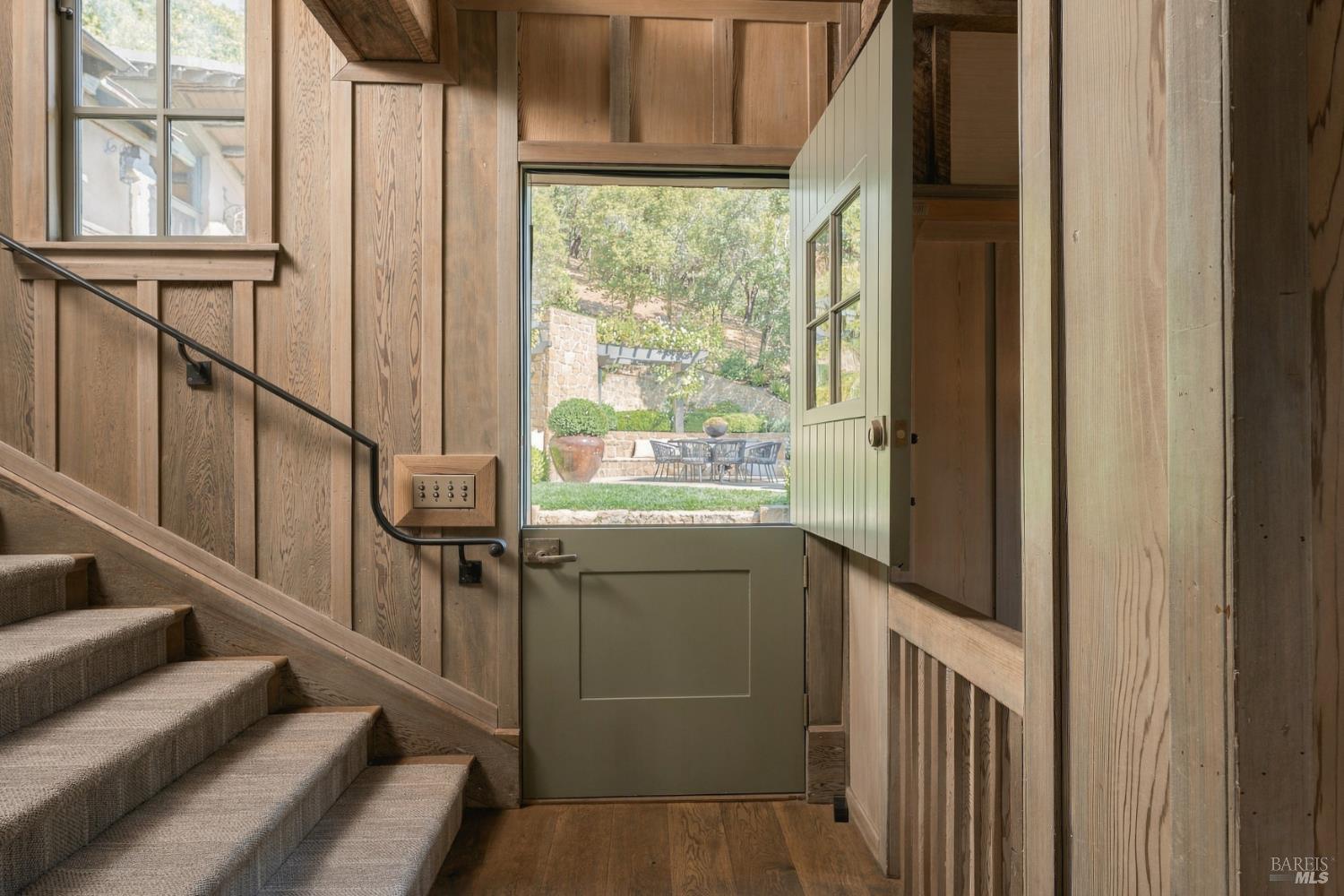 126 Winding Way