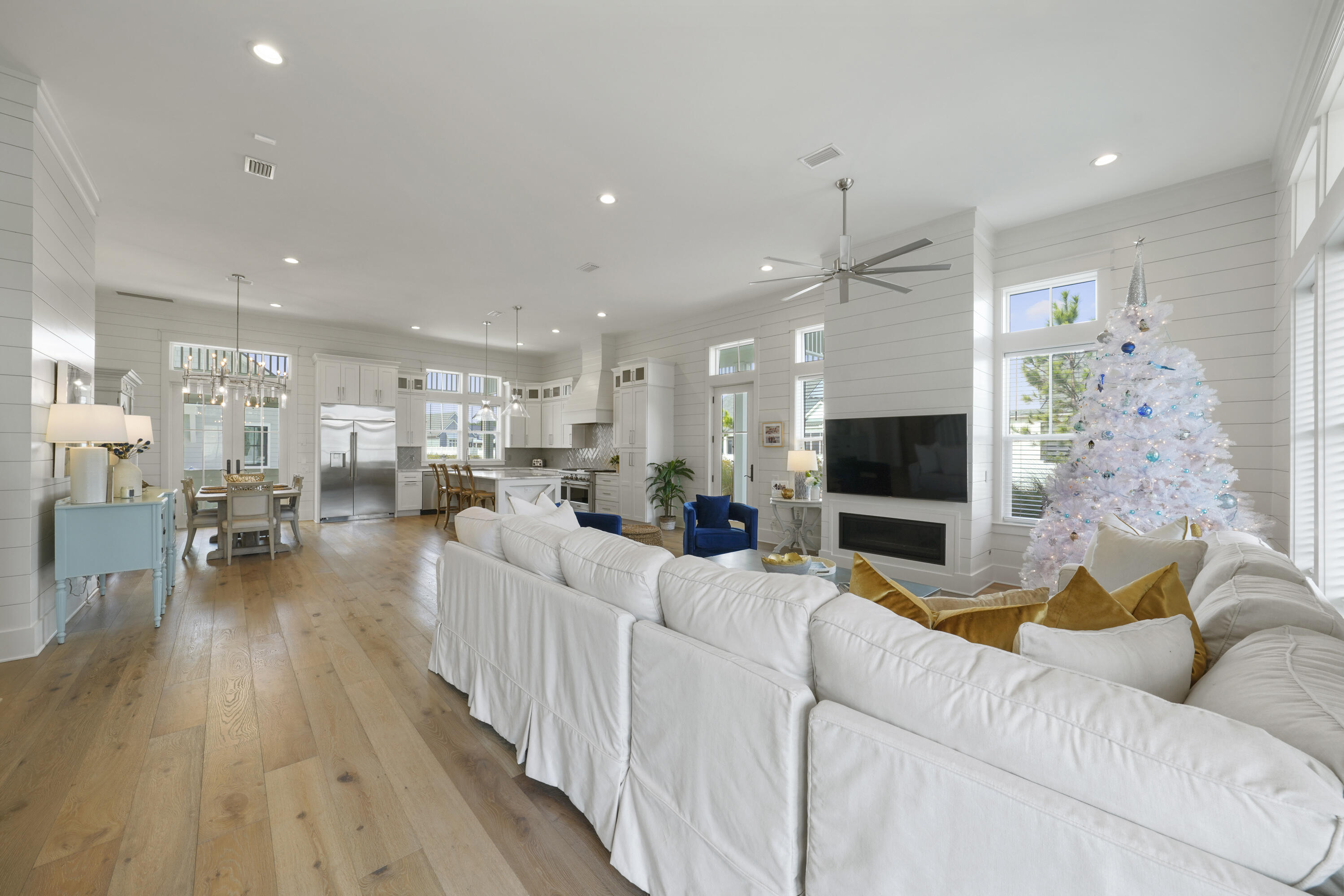 100 Sawbuck Drive