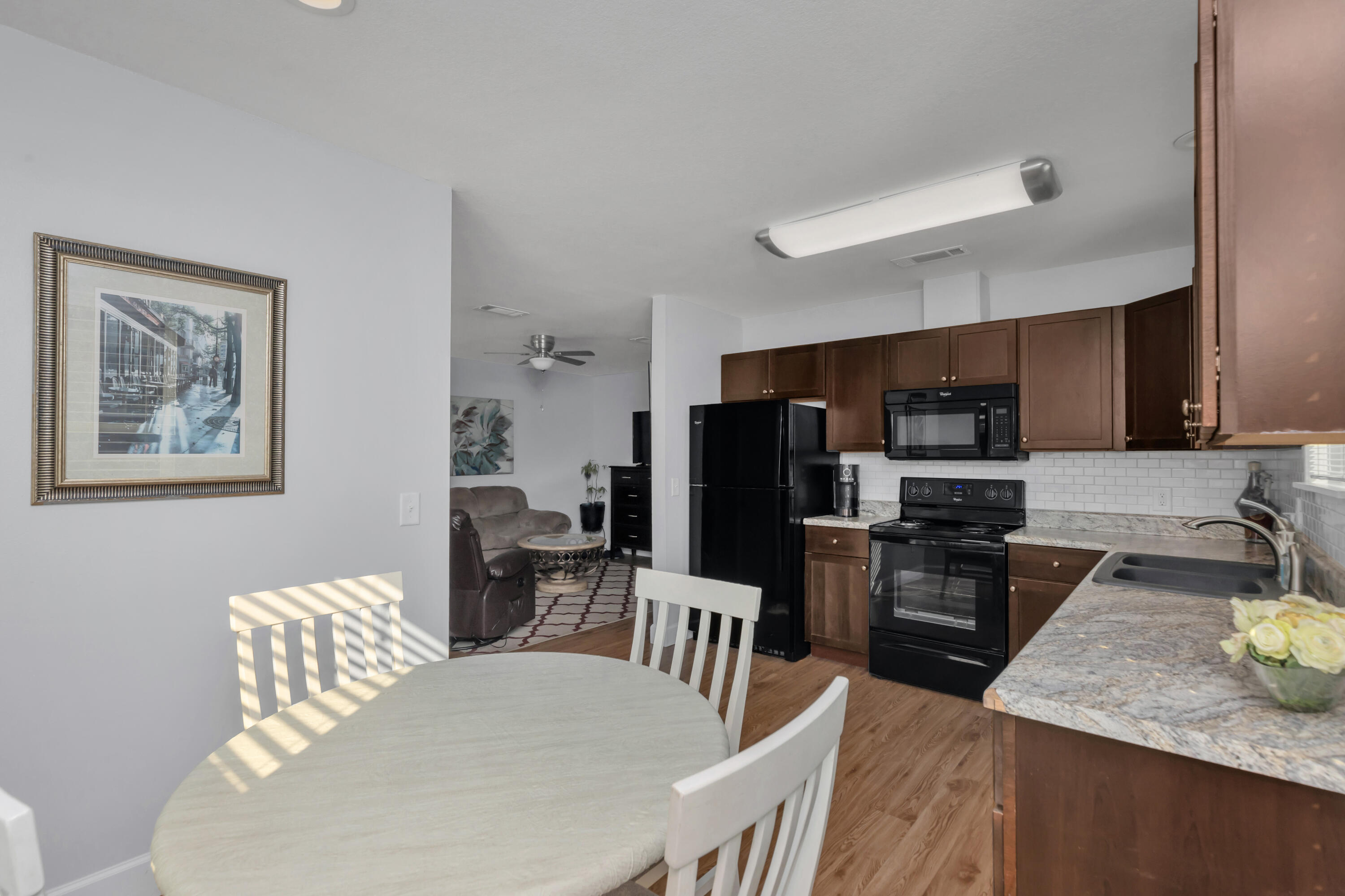 79 N 6th Street