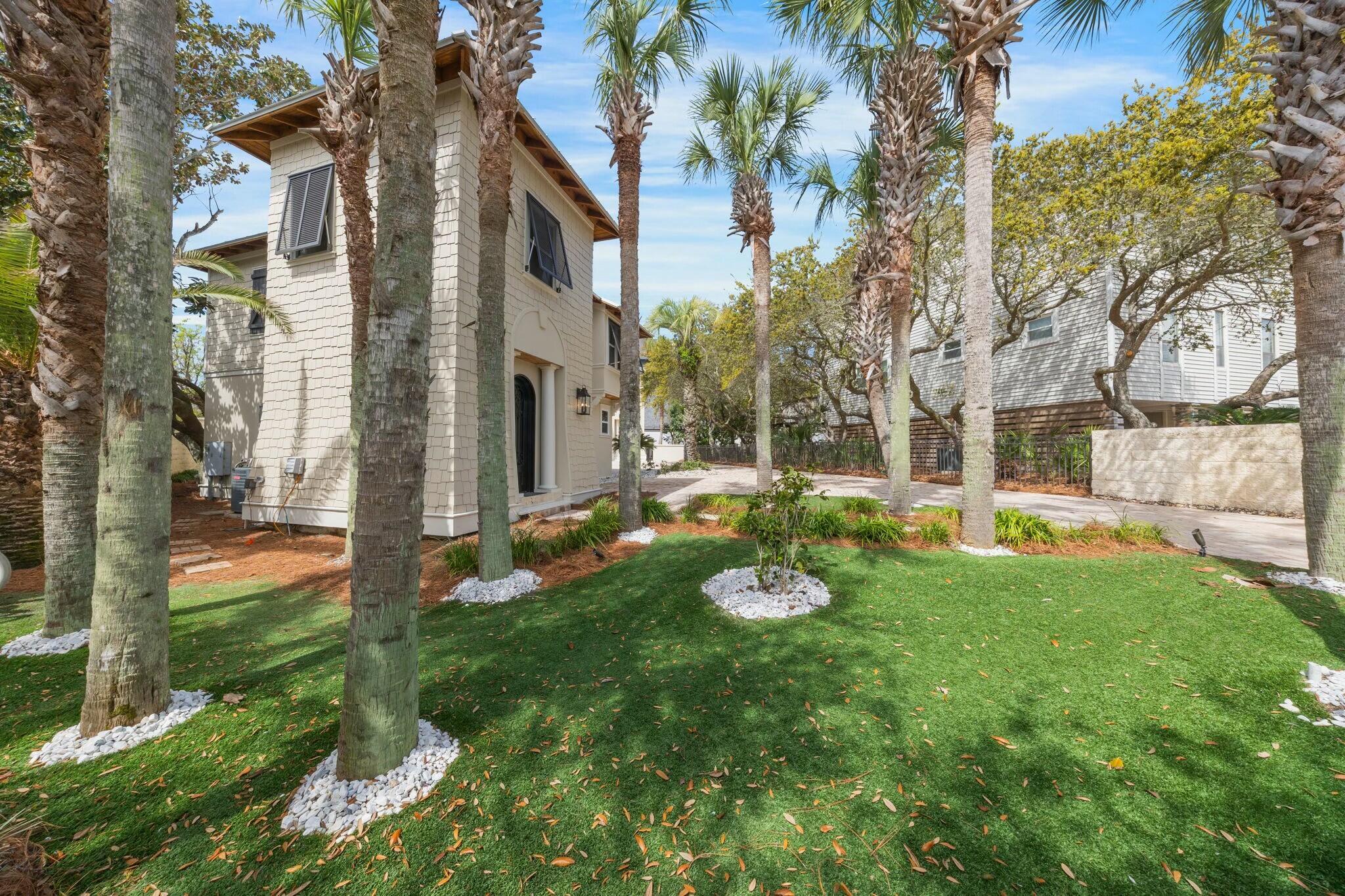 239 Pelican Circle