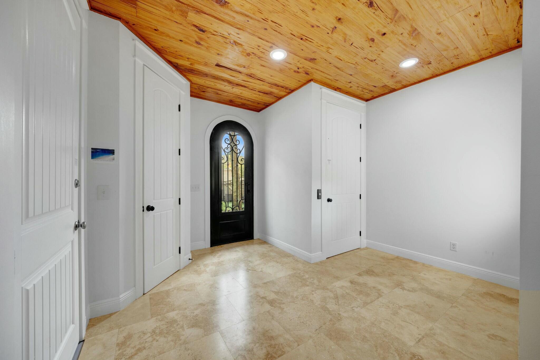 239 Pelican Circle