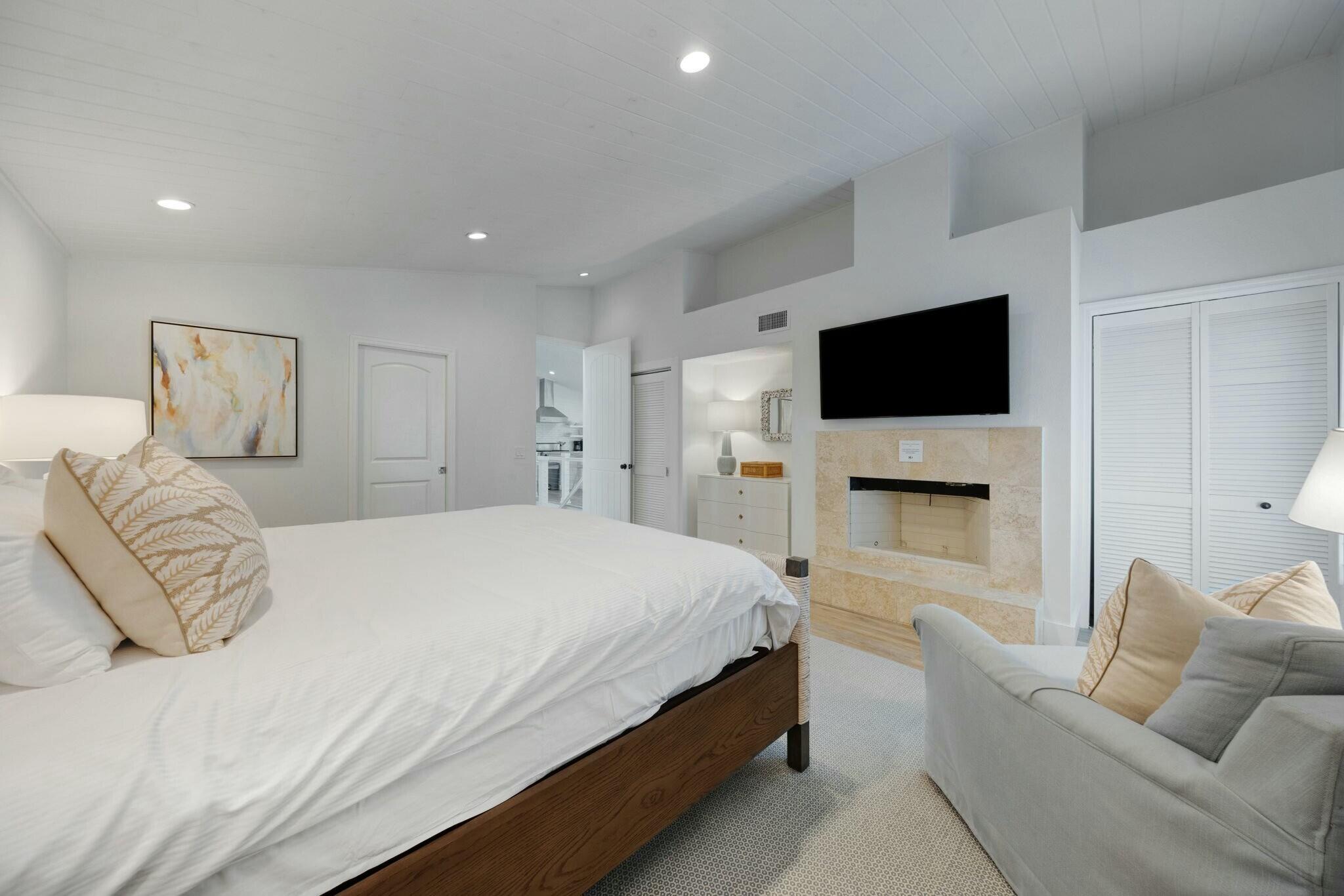 239 Pelican Circle