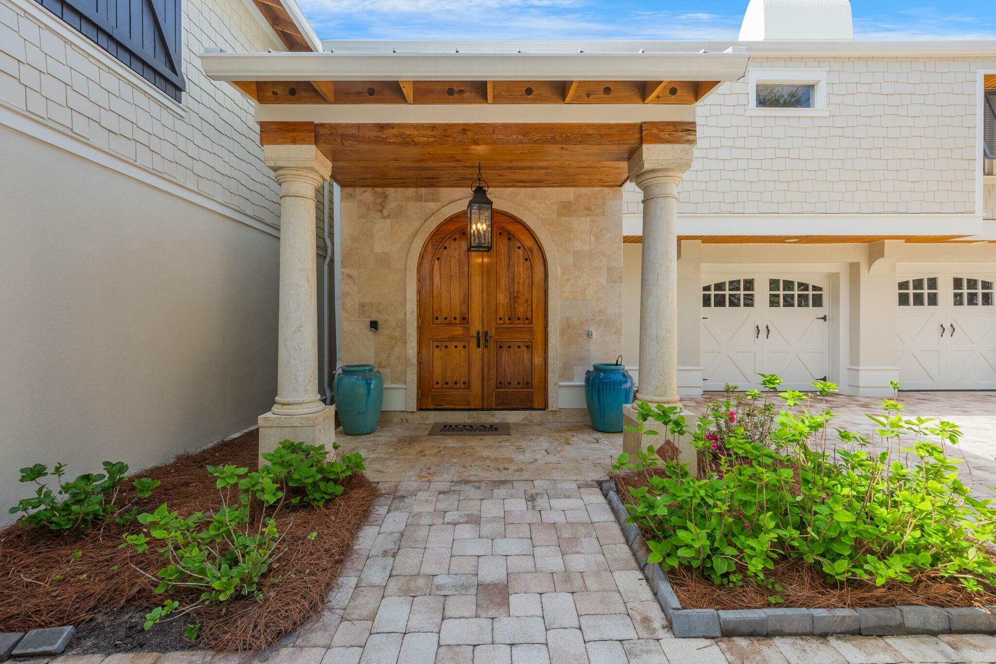 239 Pelican Circle