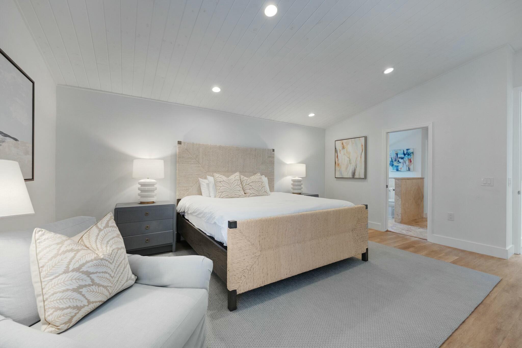 239 Pelican Circle